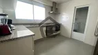 Foto 37 de Apartamento com 3 Quartos à venda, 200m² em Moema, São Paulo