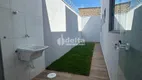 Foto 10 de Casa com 2 Quartos à venda, 70m² em Jardim Brasília, Uberlândia