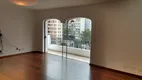 Foto 2 de Apartamento com 4 Quartos à venda, 210m² em Jardim América, São Paulo