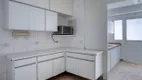 Foto 6 de Apartamento com 3 Quartos para alugar, 106m² em Cerqueira César, São Paulo