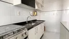 Foto 5 de Apartamento com 2 Quartos à venda, 52m² em Vila Silva Ribeiro, Carapicuíba