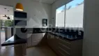 Foto 15 de Casa com 4 Quartos à venda, 236m² em Vigilato Pereira, Uberlândia