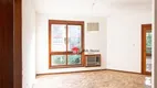 Foto 4 de Apartamento com 3 Quartos à venda, 122m² em Jardim Lindóia, Porto Alegre