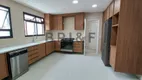 Foto 26 de Apartamento com 4 Quartos para alugar, 237m² em Campo Belo, São Paulo