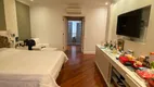 Foto 11 de Apartamento com 4 Quartos à venda, 266m² em Jardim Europa, São Paulo