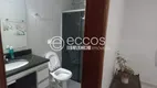 Foto 28 de Apartamento com 3 Quartos para alugar, 240m² em Saraiva, Uberlândia