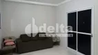 Foto 3 de Casa com 3 Quartos à venda, 152m² em Jardim Holanda, Uberlândia