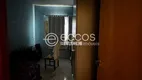 Foto 18 de Casa com 3 Quartos à venda, 250m² em Cidade Jardim, Uberlândia