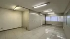 Foto 21 de Sala Comercial com 1 Quarto para alugar, 750m² em Vila Ipiranga, Londrina