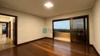 Foto 2 de Apartamento com 4 Quartos à venda, 250m² em Zona 01, Maringá