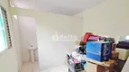 Foto 9 de Casa com 4 Quartos à venda, 120m² em Santa Mônica, Uberlândia