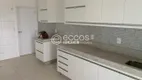 Foto 6 de Apartamento com 3 Quartos para alugar, 142m² em Tubalina, Uberlândia