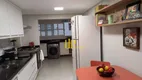 Foto 11 de Apartamento com 3 Quartos para alugar, 130m² em Itaim Bibi, São Paulo