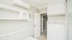 Foto 19 de Apartamento com 3 Quartos para alugar, 81m² em Passo da Areia, Porto Alegre