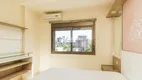 Foto 17 de Apartamento com 3 Quartos à venda, 90m² em Rio Branco, Porto Alegre