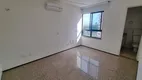 Foto 10 de Apartamento com 3 Quartos à venda, 204m² em Patriolino Ribeiro, Fortaleza