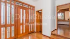 Foto 4 de Casa com 4 Quartos para venda ou aluguel, 315m² em Três Figueiras, Porto Alegre