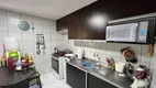 Foto 22 de Casa com 4 Quartos para alugar, 314m² em Candelária, Natal