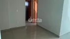 Foto 9 de Apartamento com 3 Quartos à venda, 80m² em Tubalina, Uberlândia