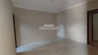 Foto 16 de Casa com 3 Quartos à venda, 100m² em Santa Mônica, Uberlândia