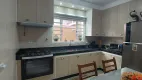 Foto 3 de Casa com 2 Quartos à venda, 150m² em Centro , Tremembé