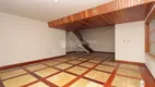 Foto 17 de Casa com 3 Quartos à venda, 400m² em Passo da Areia, Porto Alegre
