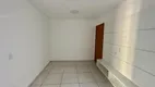 Foto 2 de Apartamento com 2 Quartos à venda, 40m² em Abrantes, Camaçari