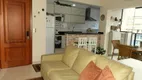 Foto 2 de Flat com 2 Quartos à venda, 70m² em Centro, Guarujá