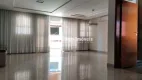 Foto 13 de Apartamento com 4 Quartos à venda, 208m² em Fundinho, Uberlândia