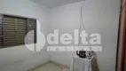 Foto 7 de Casa com 3 Quartos à venda, 170m² em Santa Mônica, Uberlândia