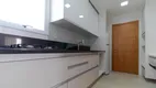 Foto 11 de Apartamento com 3 Quartos para alugar, 105m² em Cambuí, Campinas