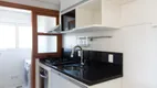 Foto 3 de Apartamento com 2 Quartos à venda, 62m² em Passo da Areia, Porto Alegre