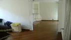 Foto 5 de Apartamento com 4 Quartos para venda ou aluguel, 212m² em Pacaembu, São Paulo