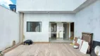 Foto 2 de Casa com 3 Quartos à venda, 220m² em Tubalina, Uberlândia