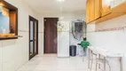 Foto 24 de Casa com 5 Quartos à venda, 200m² em Santo Antônio, Porto Alegre