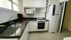 Foto 22 de Apartamento com 2 Quartos para alugar, 65m² em Praia das Pitangueiras, Guarujá