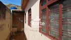 Foto 13 de Casa com 3 Quartos à venda, 74m² em Centro, Araguari