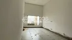 Foto 6 de Casa com 3 Quartos à venda, 210m² em Cidade Jardim, Uberlândia