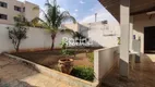 Foto 12 de Casa com 3 Quartos à venda, 189m² em Centro, Uberlândia