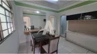 Foto 5 de Casa com 3 Quartos para alugar, 250m² em Santa Mônica, Uberlândia