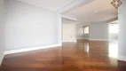 Foto 4 de Apartamento com 3 Quartos à venda, 244m² em Moema, São Paulo