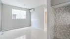 Foto 2 de Apartamento com 2 Quartos à venda, 41m² em Estância Velha, Canoas