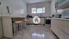 Foto 5 de Casa com 3 Quartos à venda, 131m² em Marapé, Santos