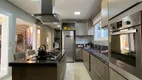 Foto 5 de Casa de Condomínio com 4 Quartos à venda, 330m² em Condomínio Belvedere, Cuiabá