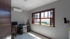 Foto 10 de Casa com 3 Quartos à venda, 159m² em Espiríto Santo, Porto Alegre