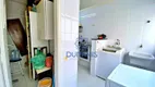 Foto 29 de Apartamento com 3 Quartos à venda, 124m² em Praia das Pitangueiras, Guarujá