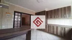 Foto 5 de Sobrado com 4 Quartos para venda ou aluguel, 237m² em Vila Pires, Santo André