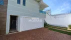 Foto 4 de Casa com 4 Quartos para alugar, 220m² em Jardim Inconfidência, Uberlândia