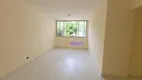 Foto 2 de Apartamento com 2 Quartos à venda, 70m² em Santa Rosa, Niterói
