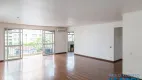 Foto 3 de Apartamento com 3 Quartos à venda, 210m² em Higienópolis, São Paulo